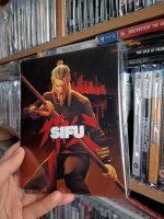 SIFUSHELF.JPG